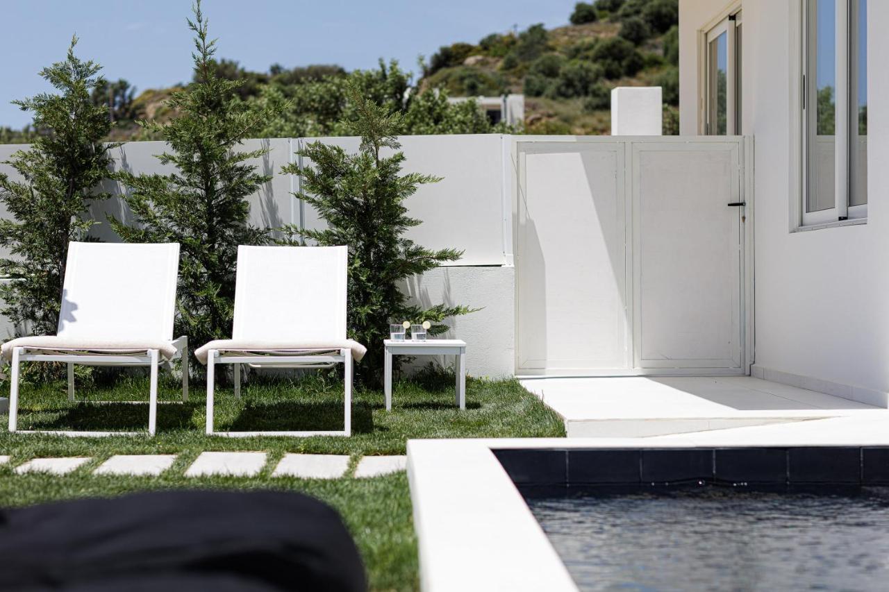 Modern Villa Casa Filo Verde With Private Pool & Bbq,200M From The Beach Плакиас Екстериор снимка